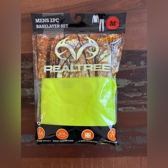 Realtree Other - Realtree Men's 2PC Baselayer Set - Neon Yellow!  NWTS!   M